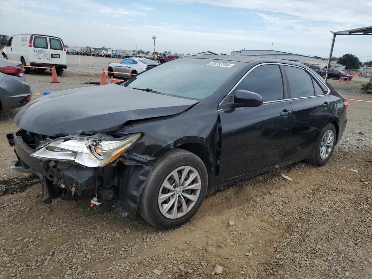 TOYOTA CAMRY LE 2015