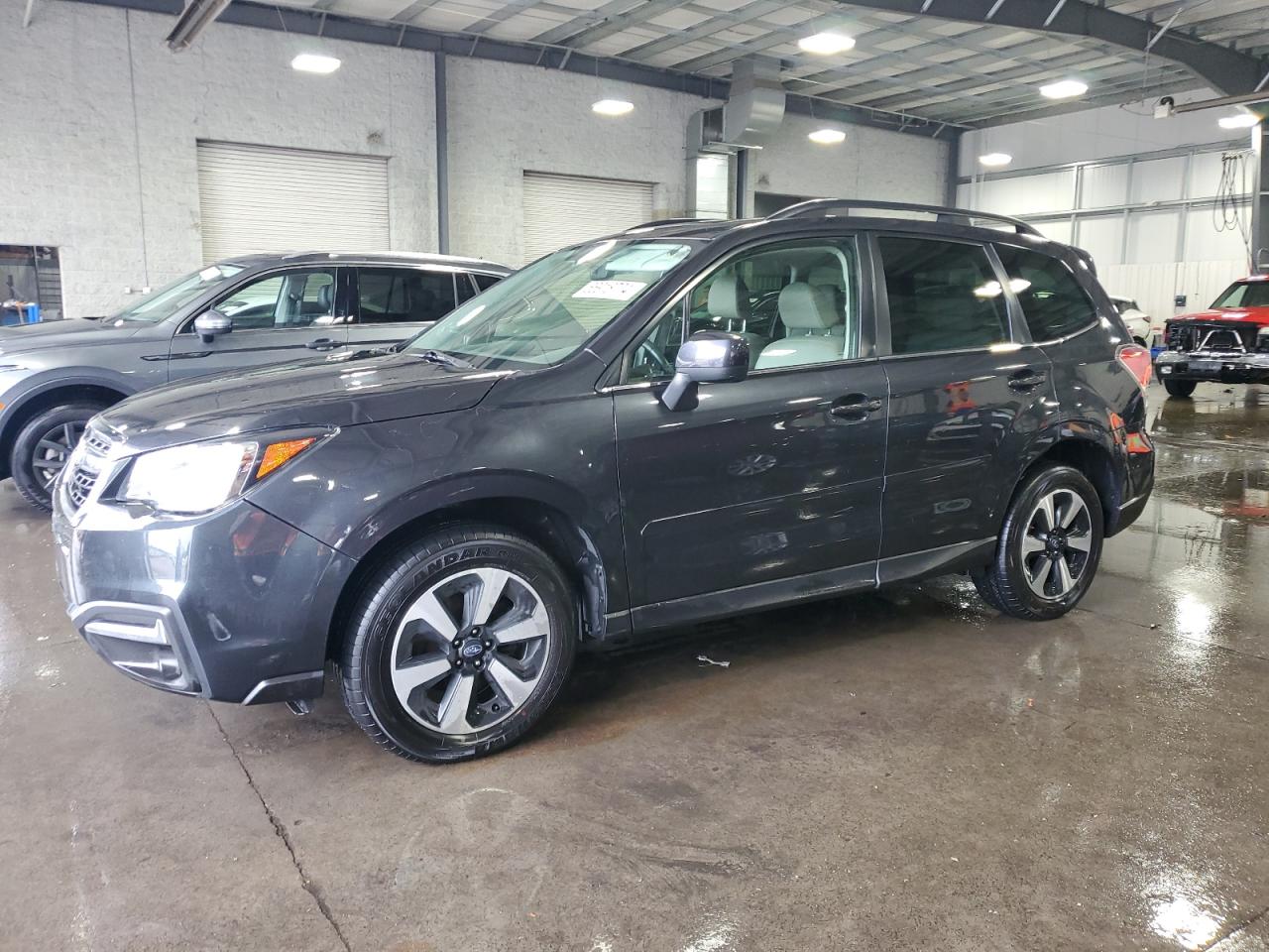 SUBARU FORESTER 2 2018