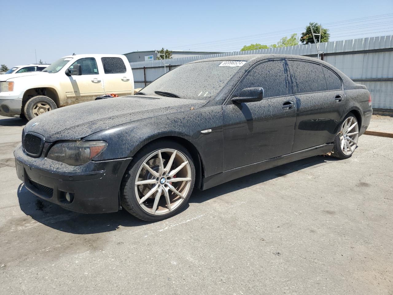 BMW 750 2006