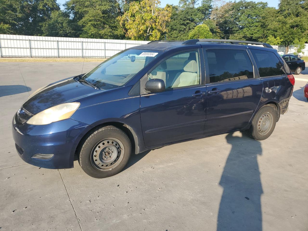 TOYOTA SIENNA CE 2007