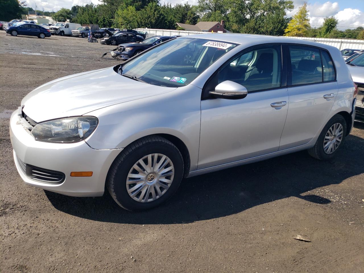 VOLKSWAGEN GOLF 2010