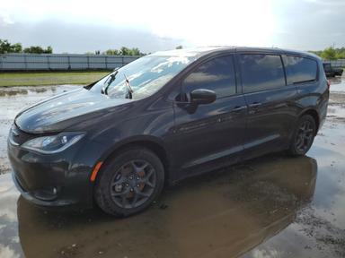 Chrysler Pacifica 2020