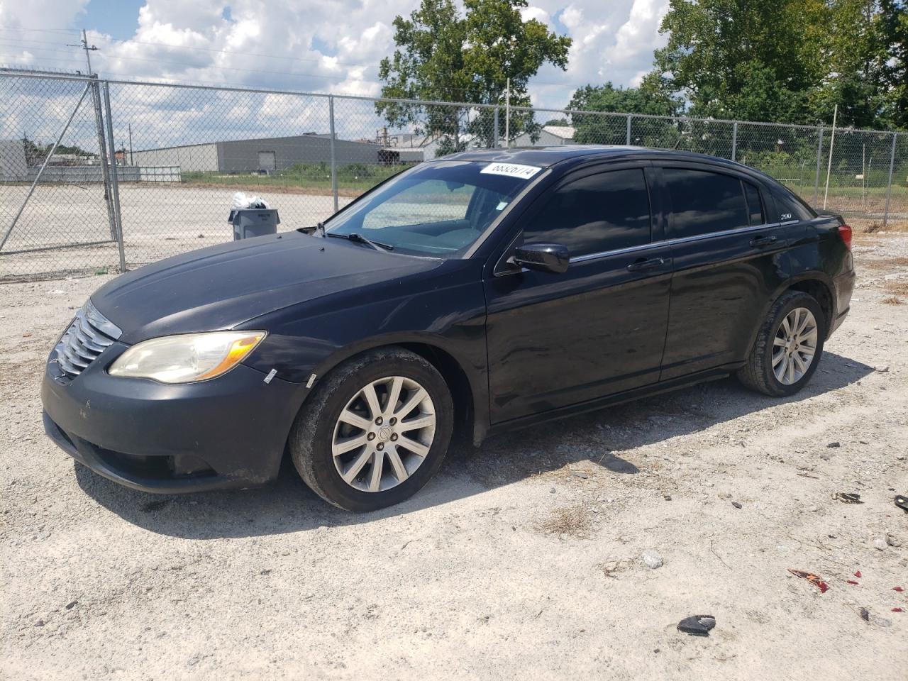 CHRYSLER 200 2011