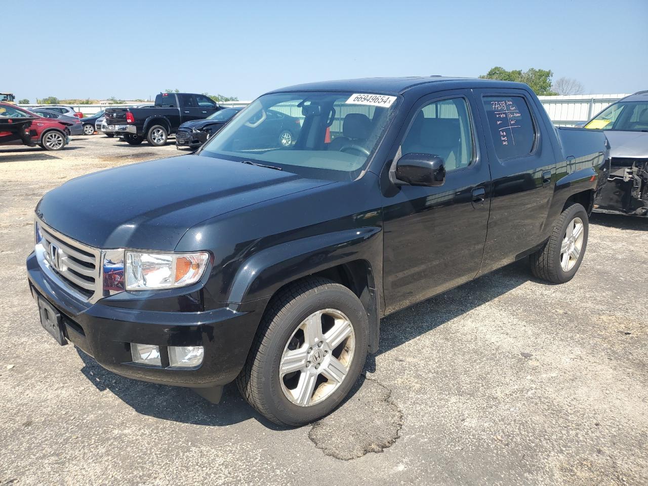 HONDA RIDGELINE 2013