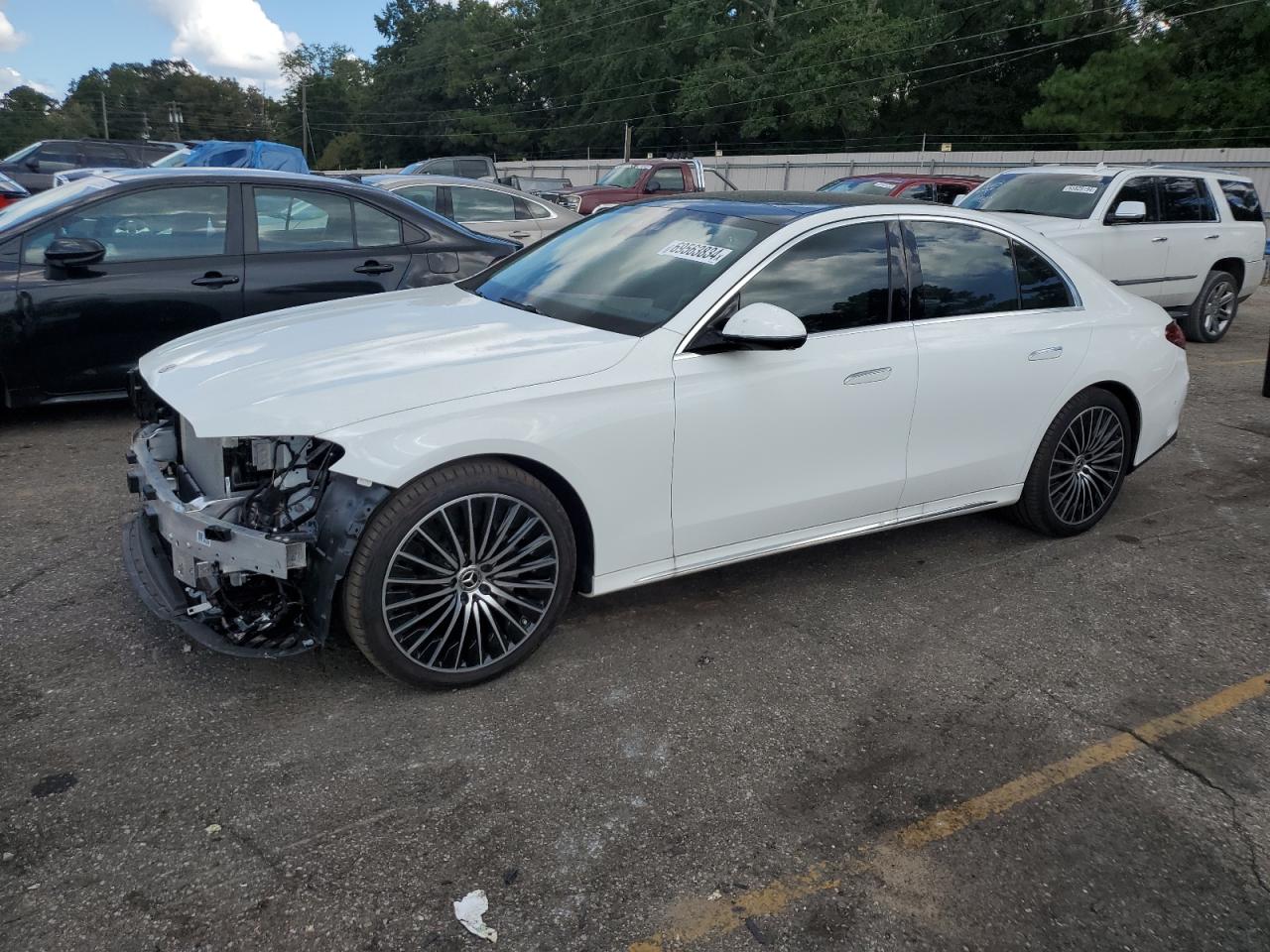MERCEDES-BENZ E-CLASS 2024