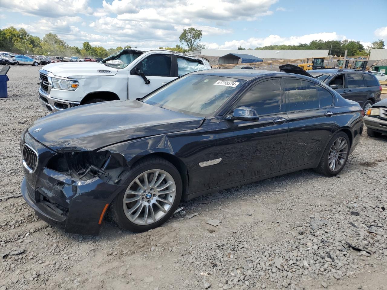 BMW 750 Xi 2013