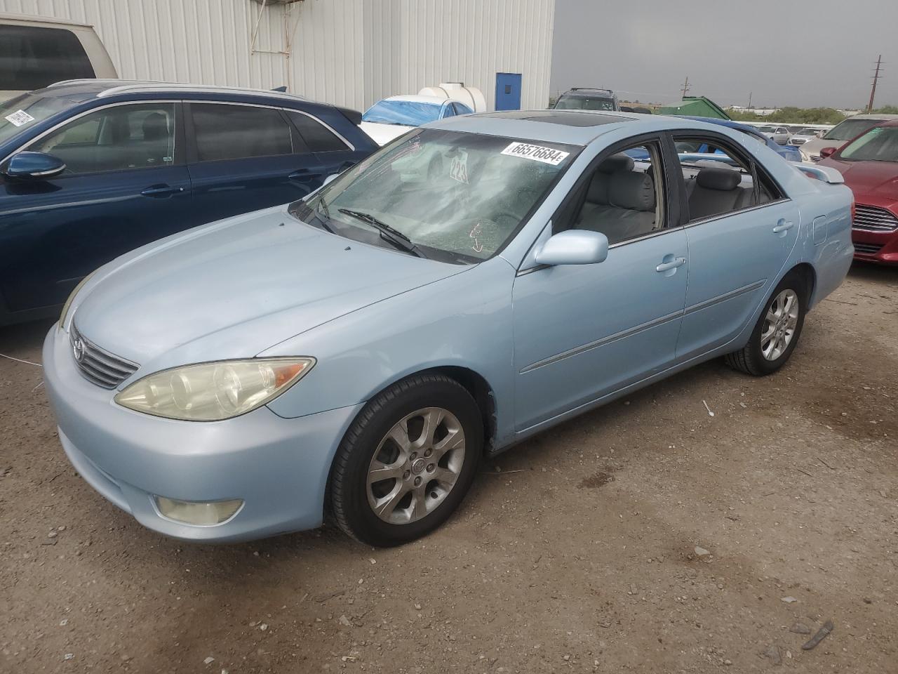TOYOTA CAMRY LE 2005