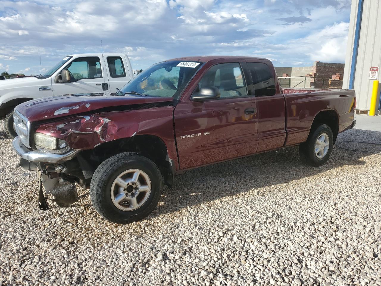DODGE DAKOTA 2000
