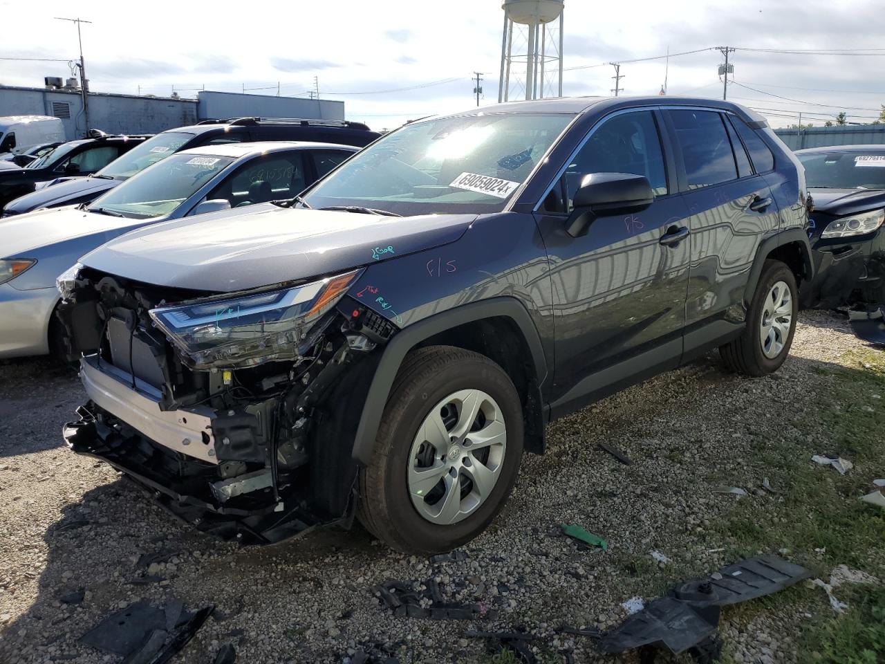 TOYOTA RAV4 LE 2023