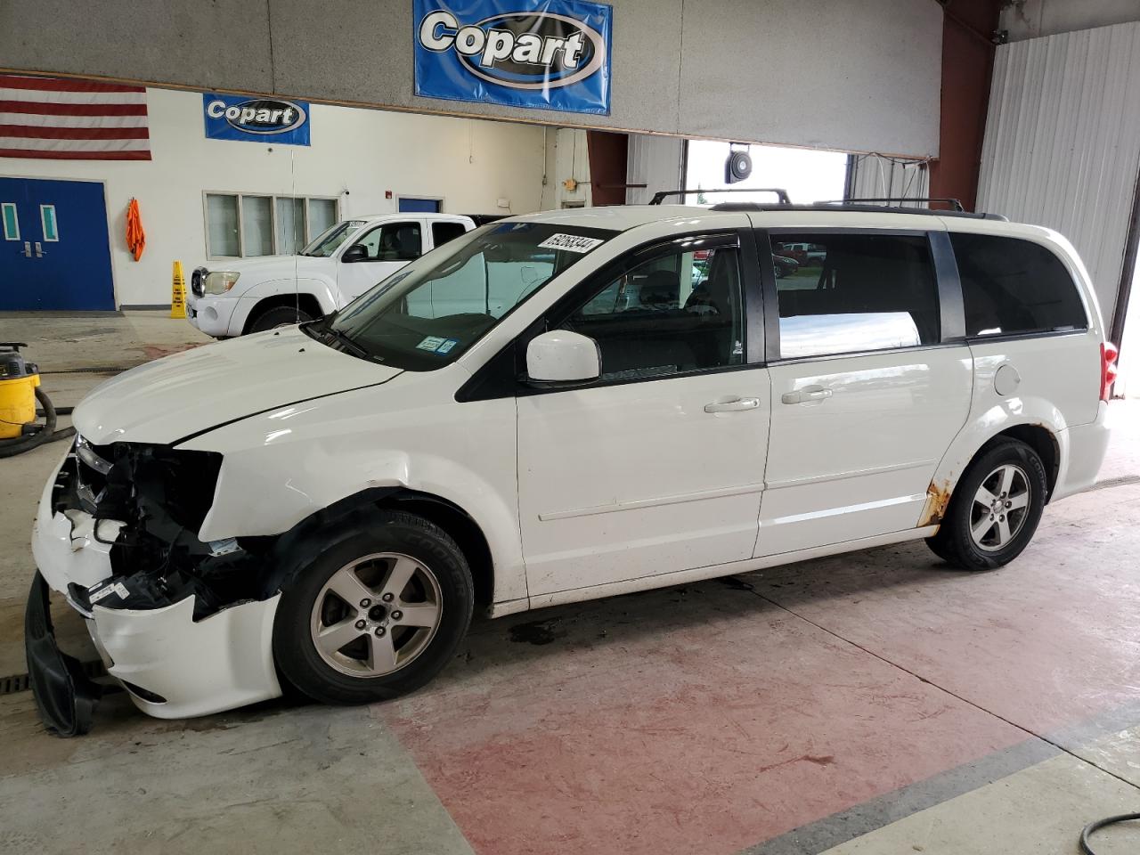 DODGE CARAVAN 2012