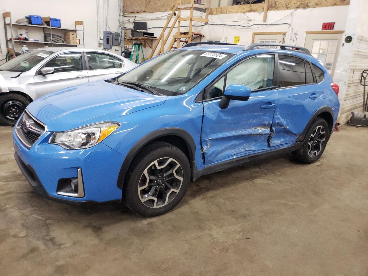 SUBARU CROSSTREK 2016