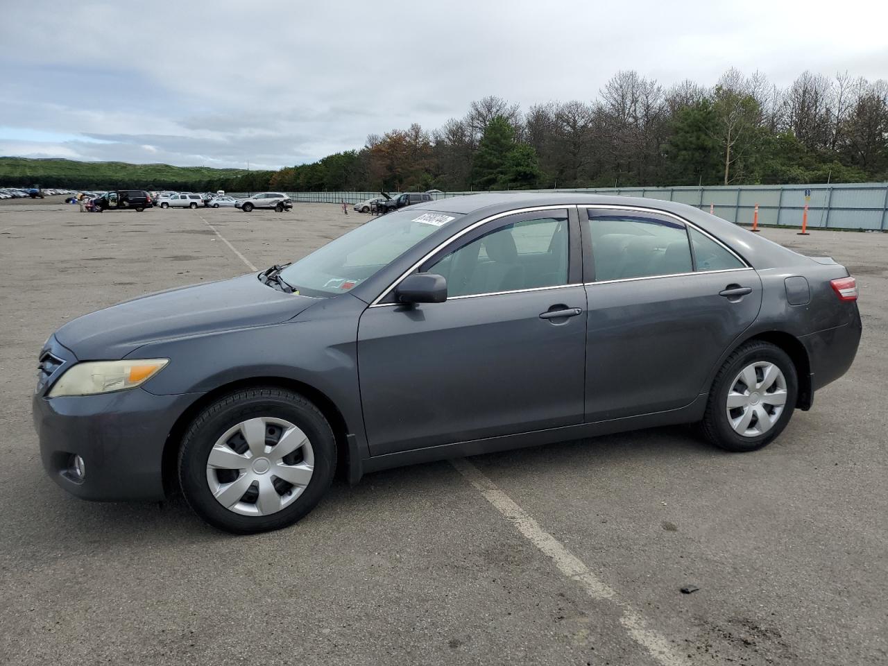 TOYOTA CAMRY BASE 2010