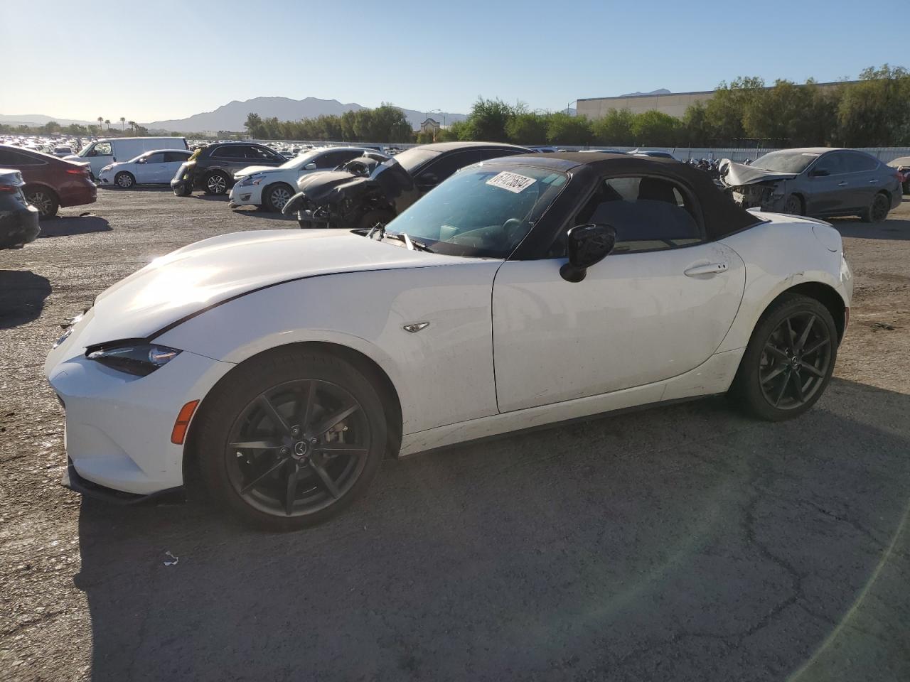 MAZDA MX-5 MIATA 2017