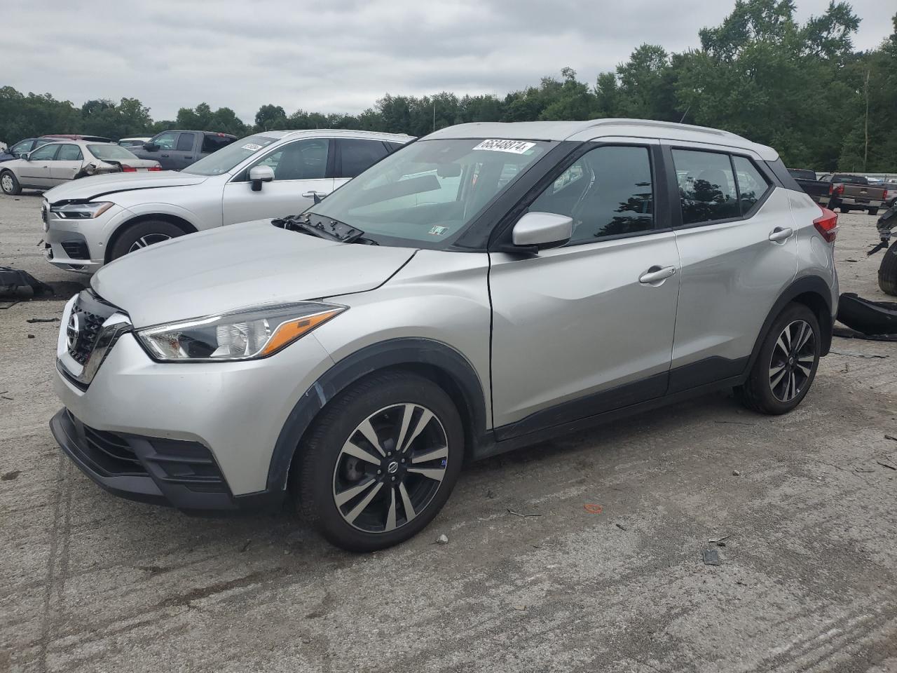 NISSAN KICKS SV 2020