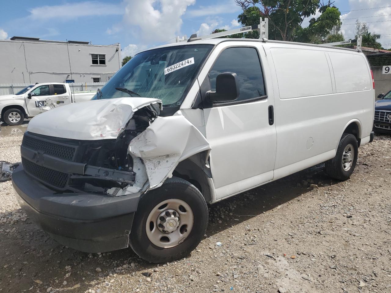 CHEVROLET EXPRESS 2022