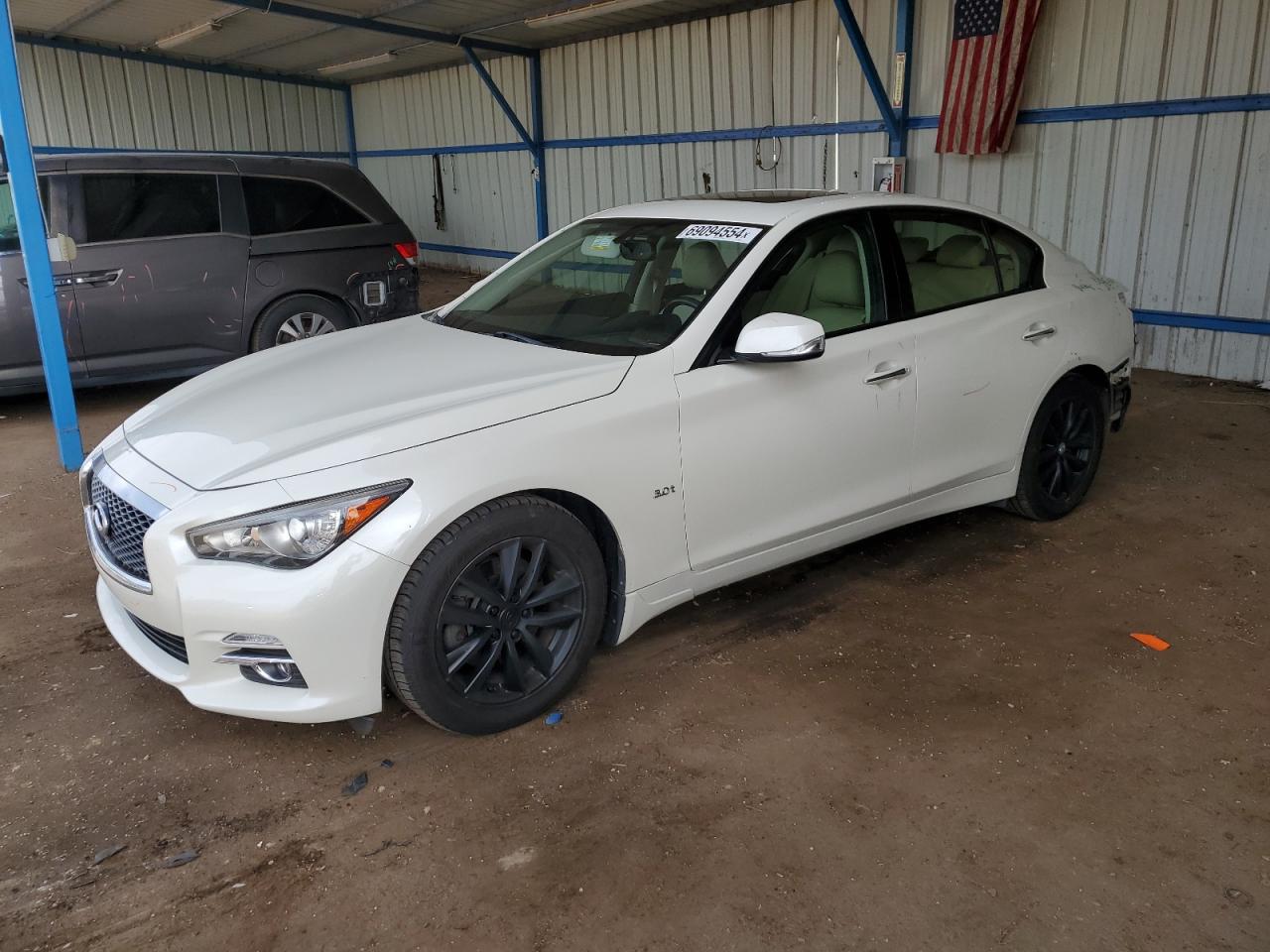 INFINITI Q50 PREMIU 2016