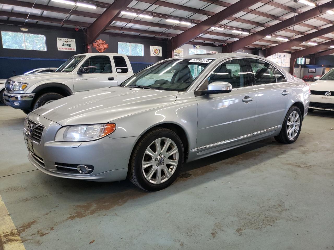 VOLVO S80 3.2 2011