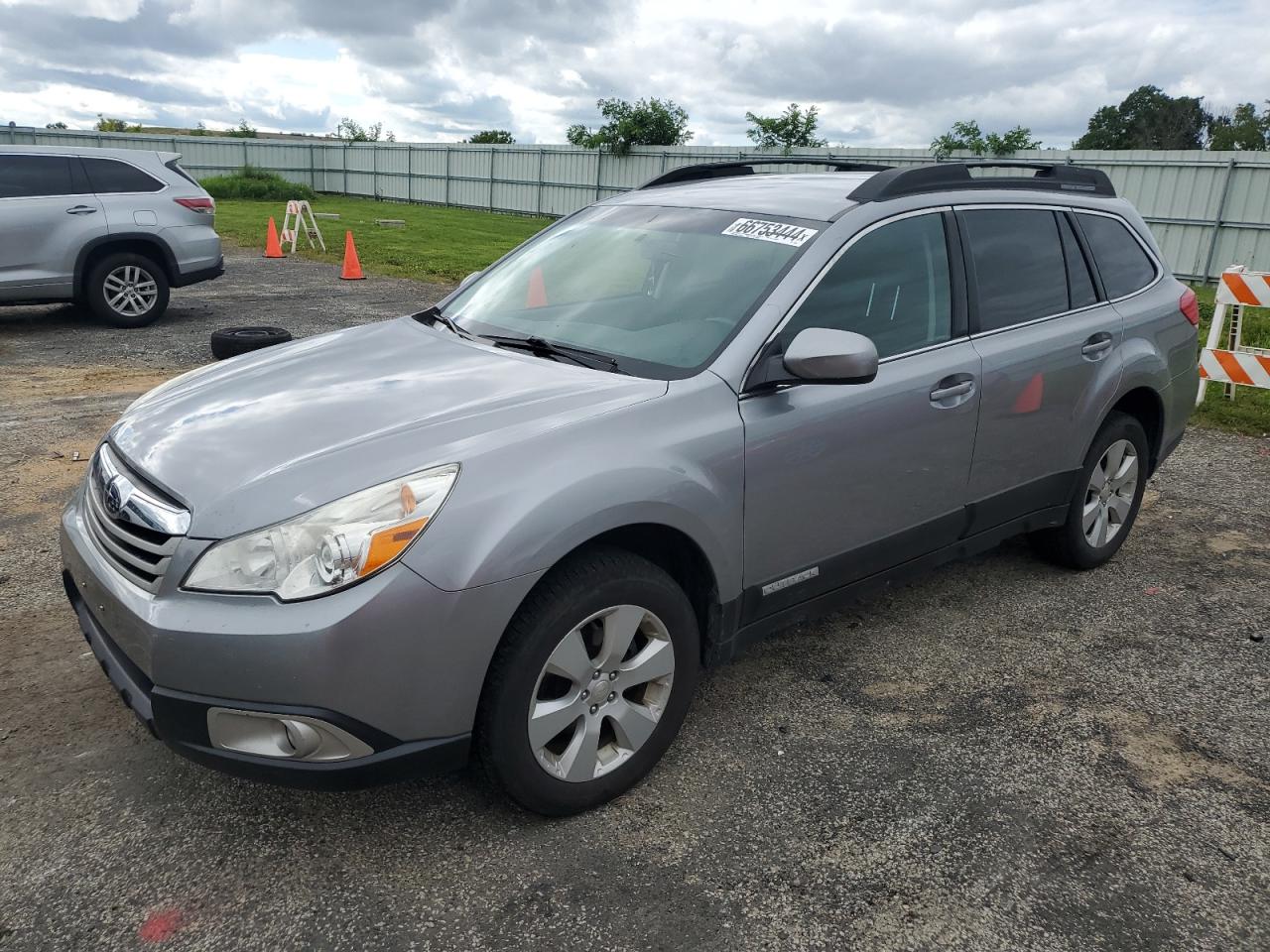 SUBARU OUTBACK 2. 2010