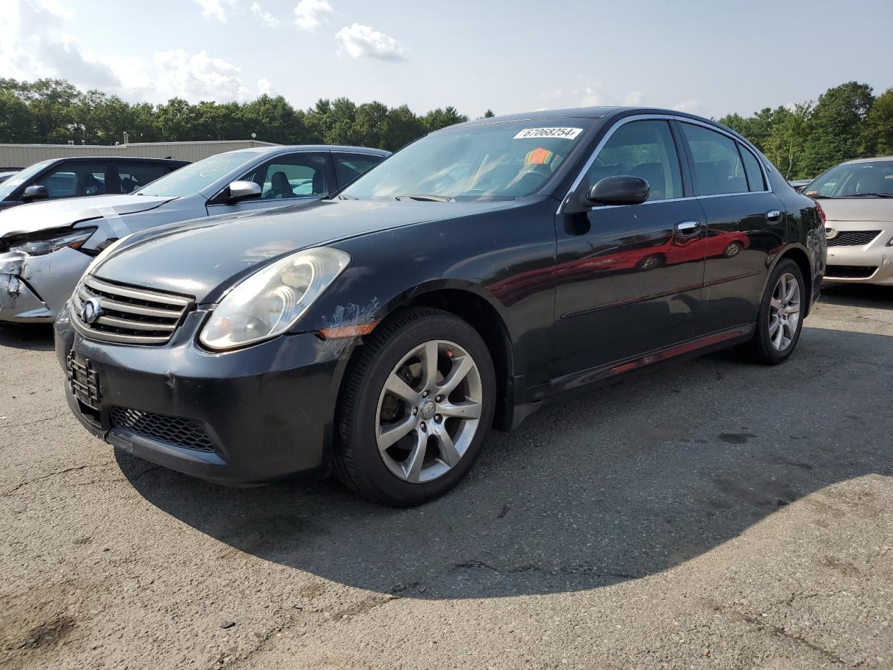 INFINITI G35 2005
