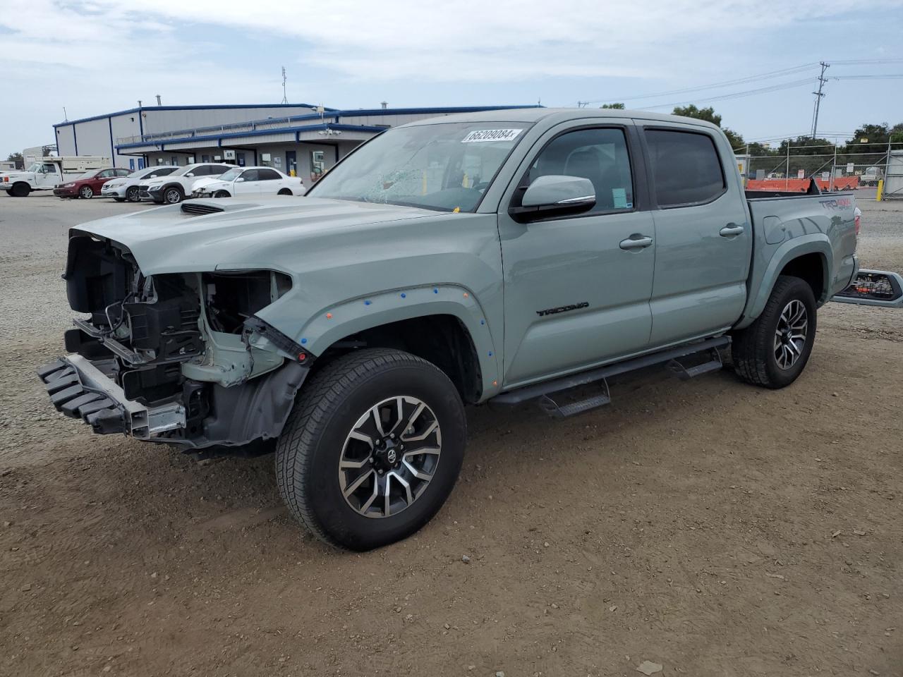 TOYOTA TACOMA DOU 2023