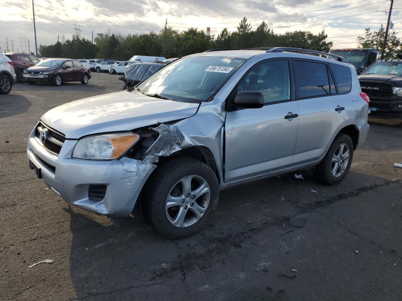 TOYOTA RAV4 2012