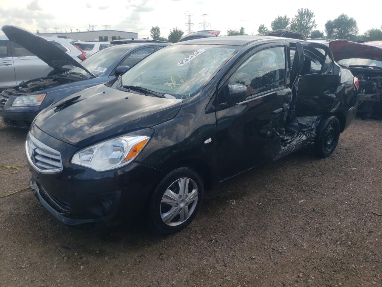 MITSUBISHI MIRAGE G4 2017