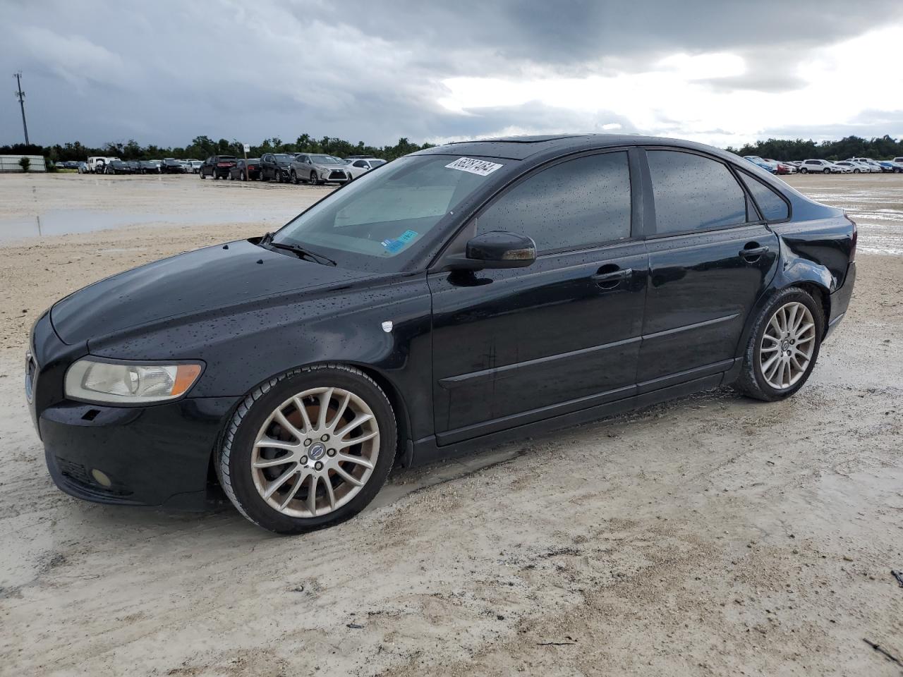 VOLVO S40 2.4I 2010