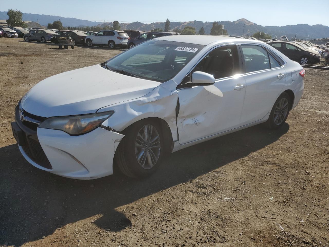 TOYOTA CAMRY LE 2016