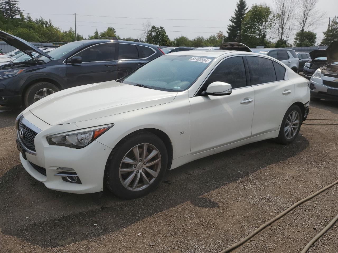 INFINITI Q50 BASE 2014