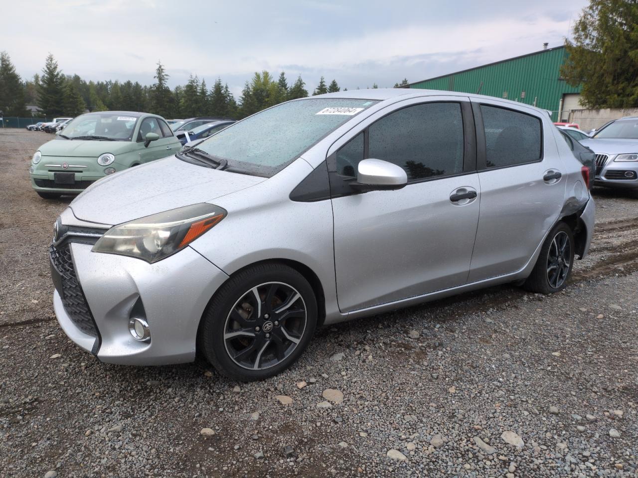TOYOTA YARIS 2015
