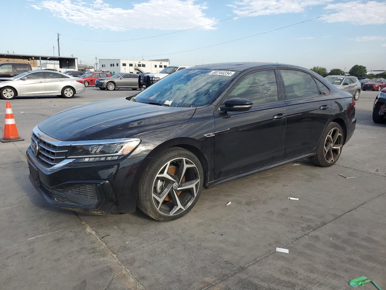 VOLKSWAGEN PASSAT R-L 2021
