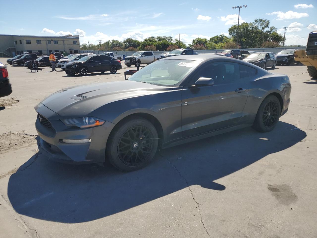 FORD MUSTANG 2019