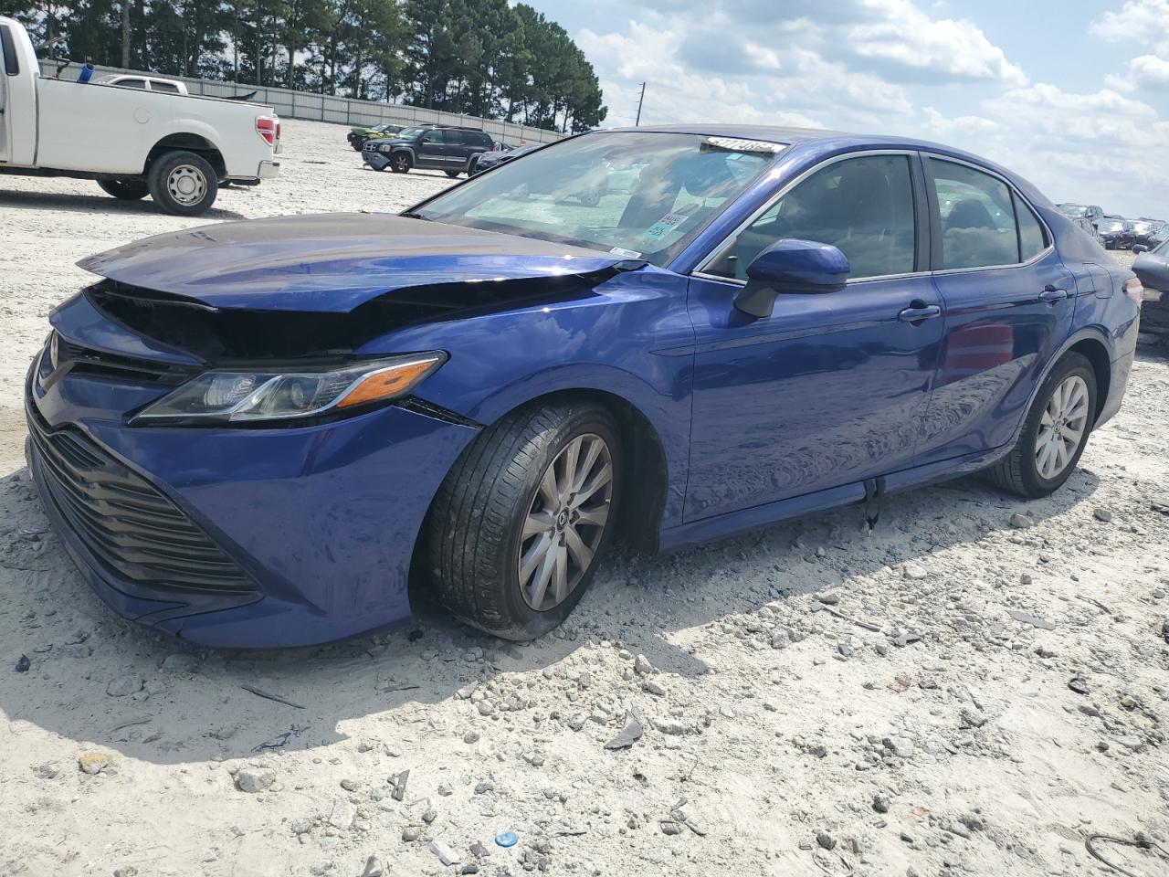 TOYOTA Camry L 2018
