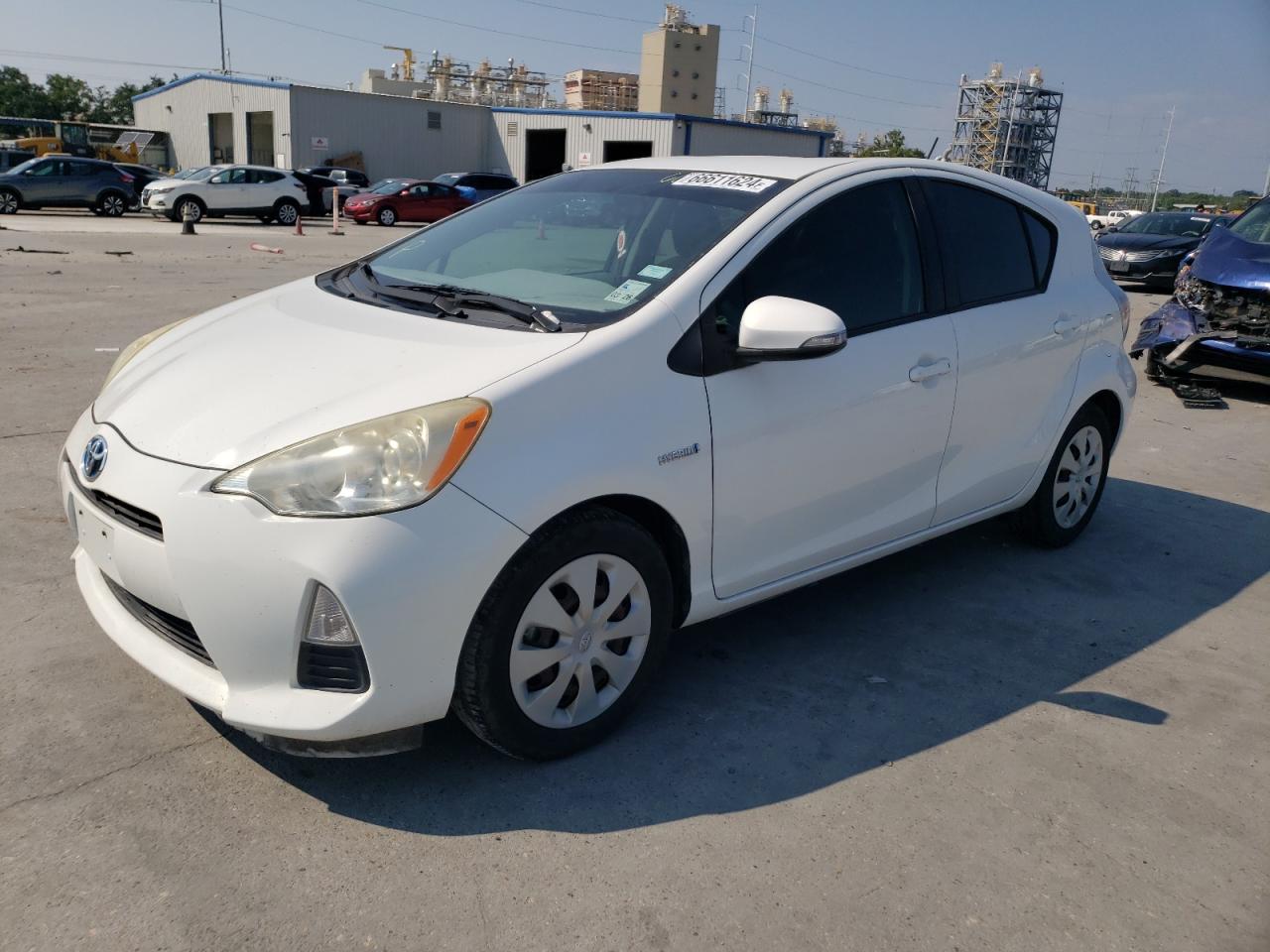 TOYOTA PRIUS C 2013