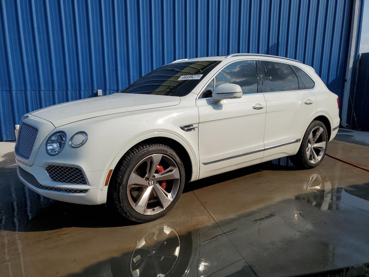 BENTLEY BENTAYGA 2017