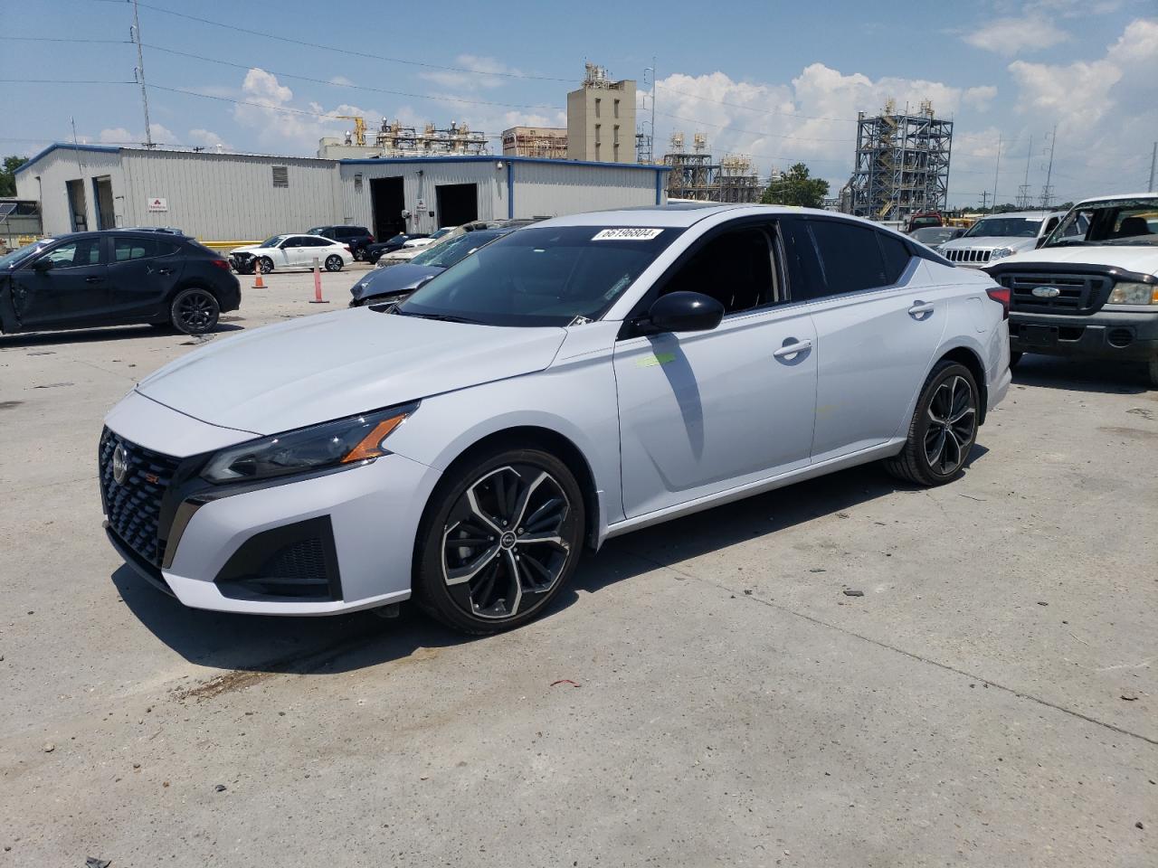 NISSAN ALTIMA SR 2023