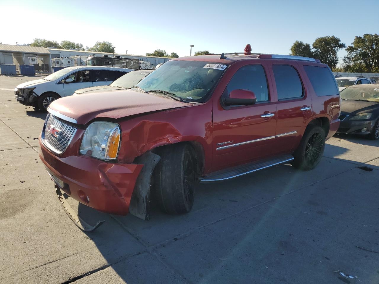 GMC YUKON DENA 2012