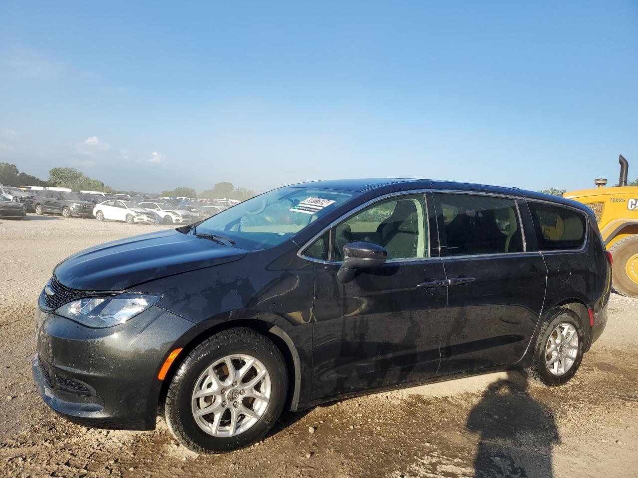 CHRYSLER VOYAGER LX 2022