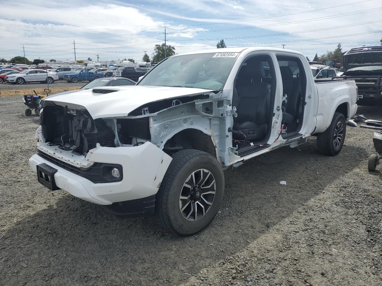 TOYOTA TACOMA DOU 2023