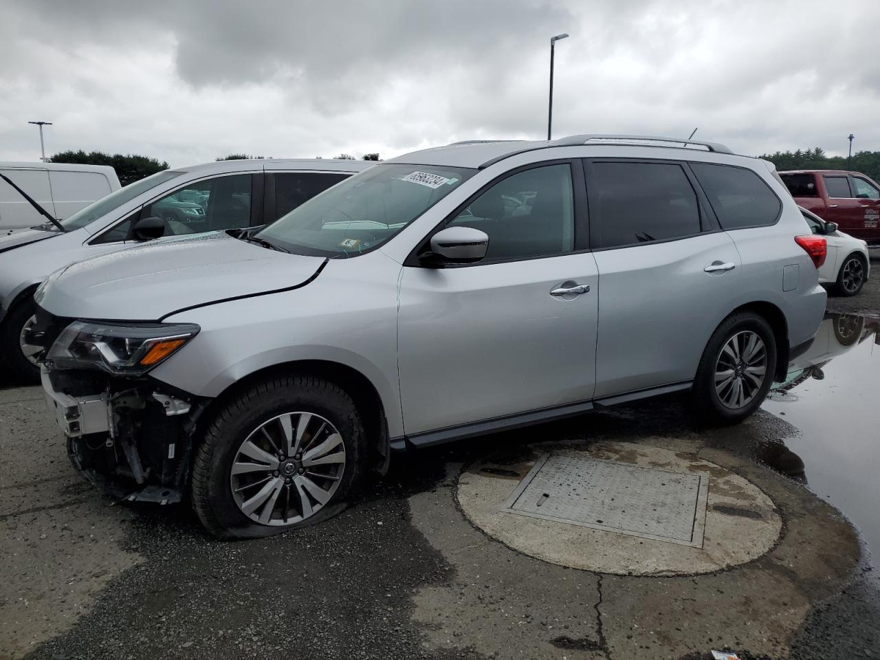 NISSAN PATHFINDER 2018