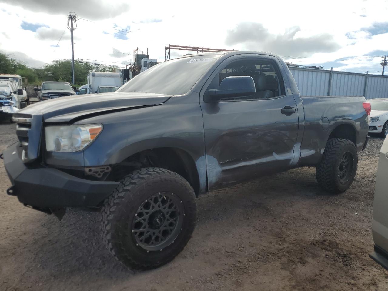TOYOTA TUNDRA 2013