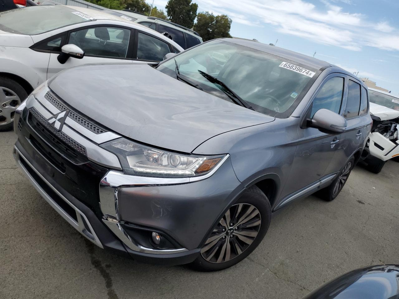 MITSUBISHI OUTLANDER 2019
