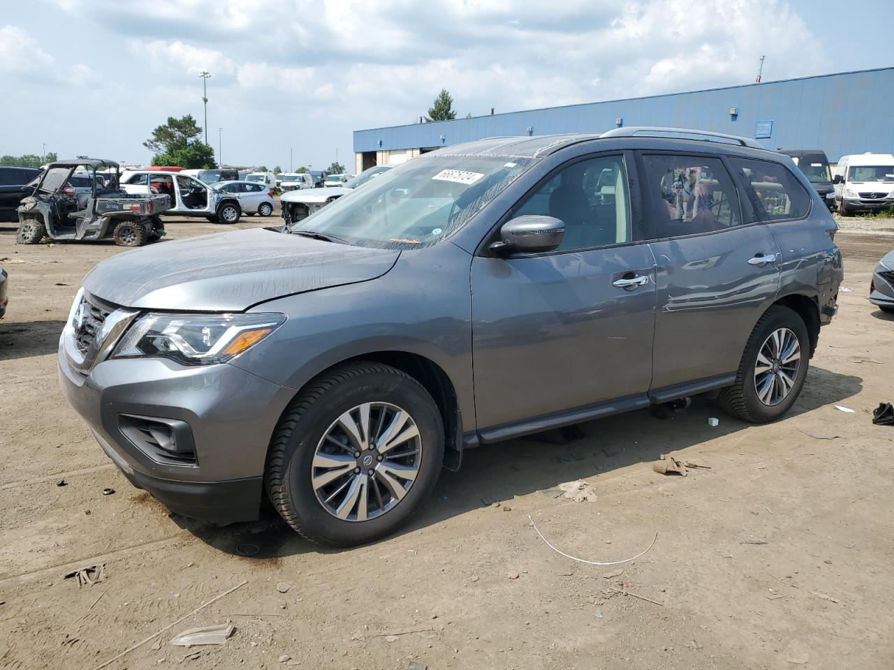 NISSAN PATHFINDER 2020