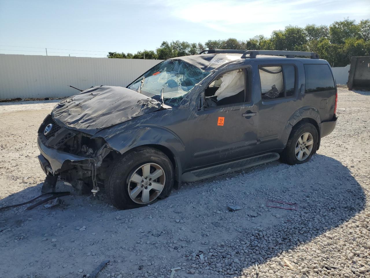 NISSAN Pathfinder 2012