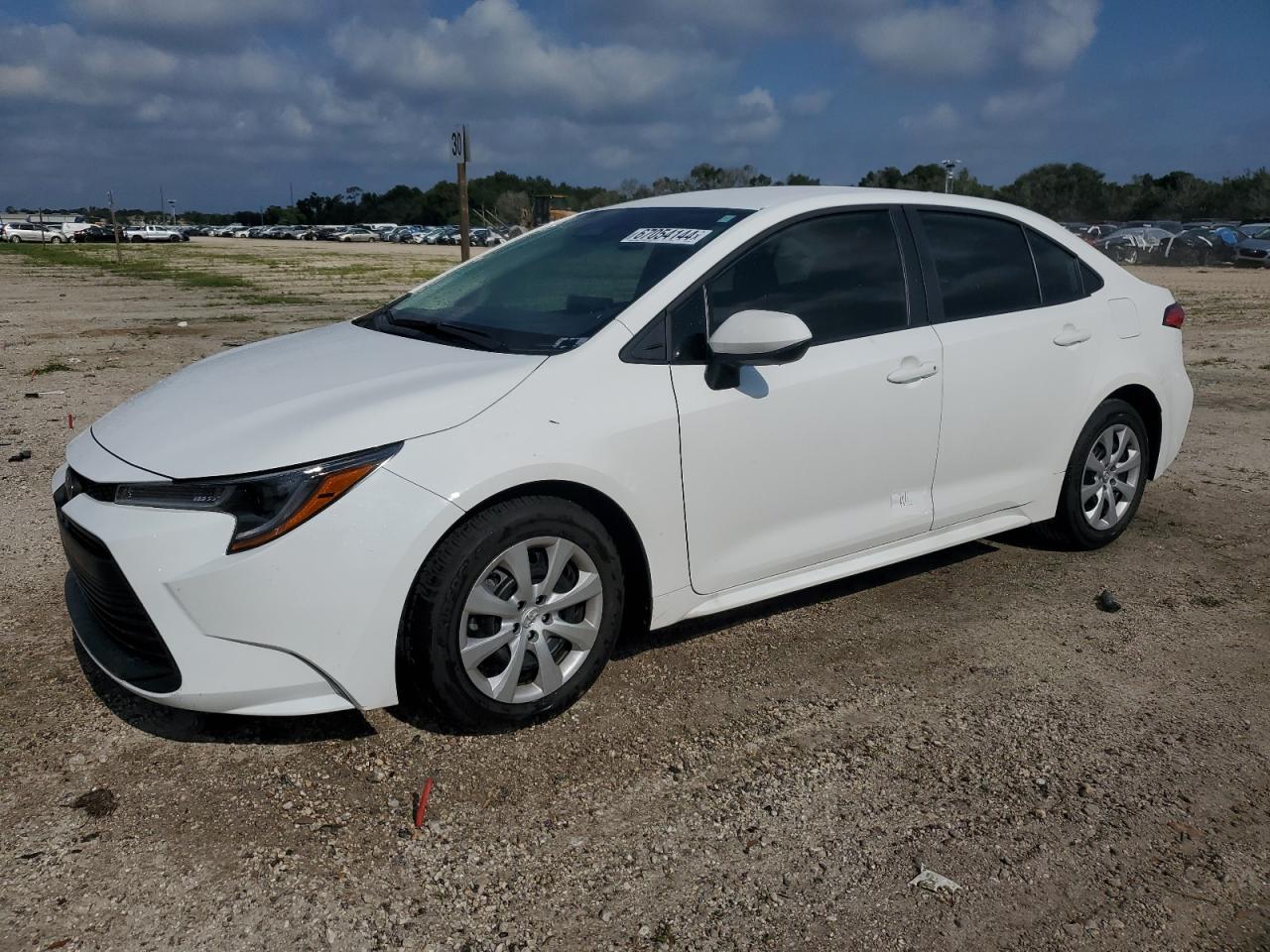 TOYOTA COROLLA LE 2024