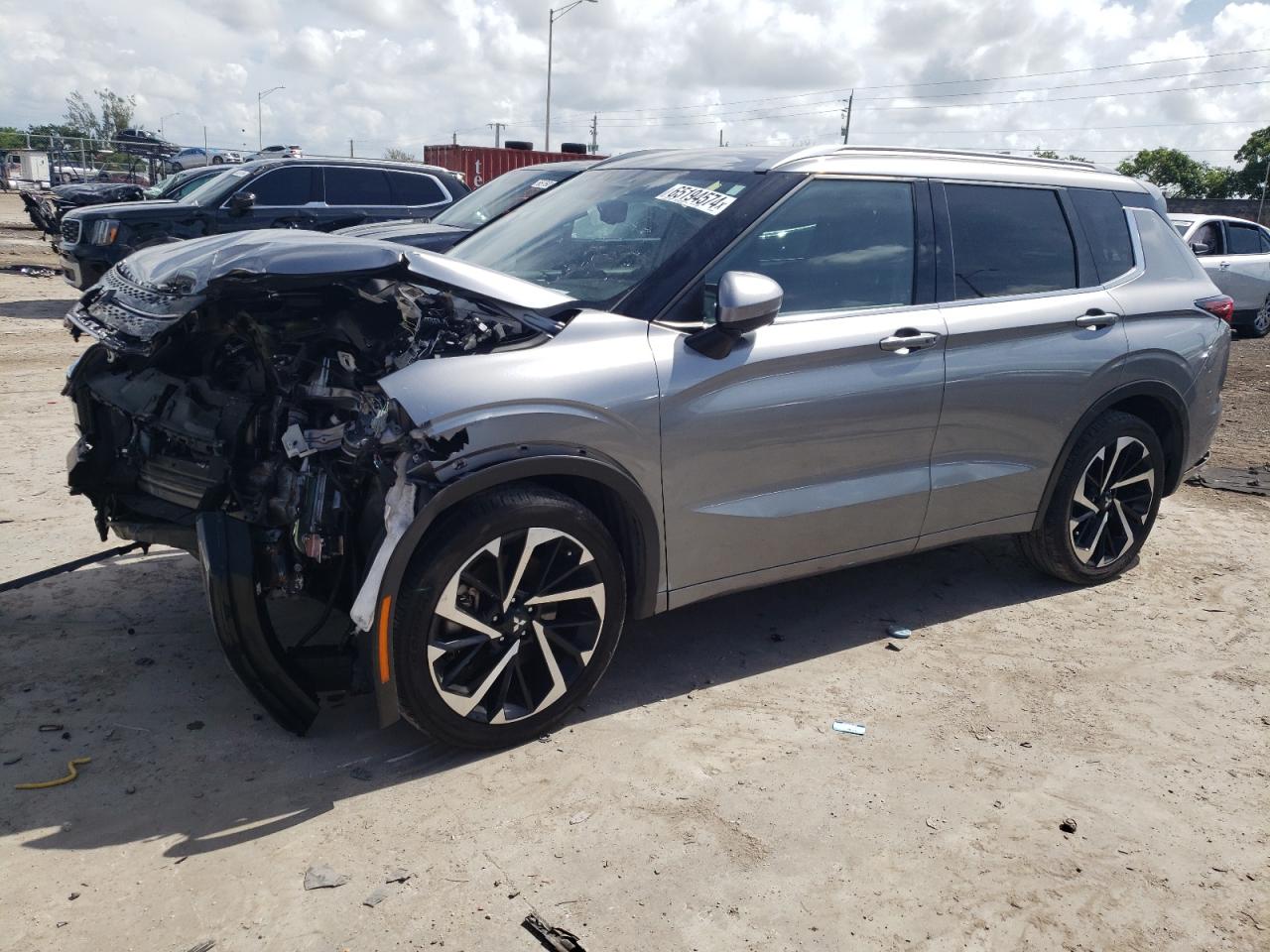 MITSUBISHI OUTLANDER 2022