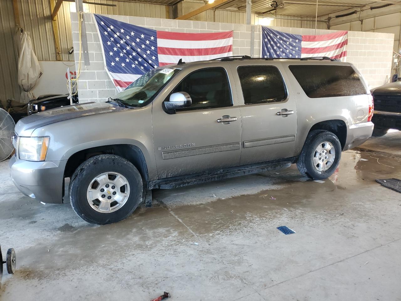 CHEVROLET SUBURBAN K 2009