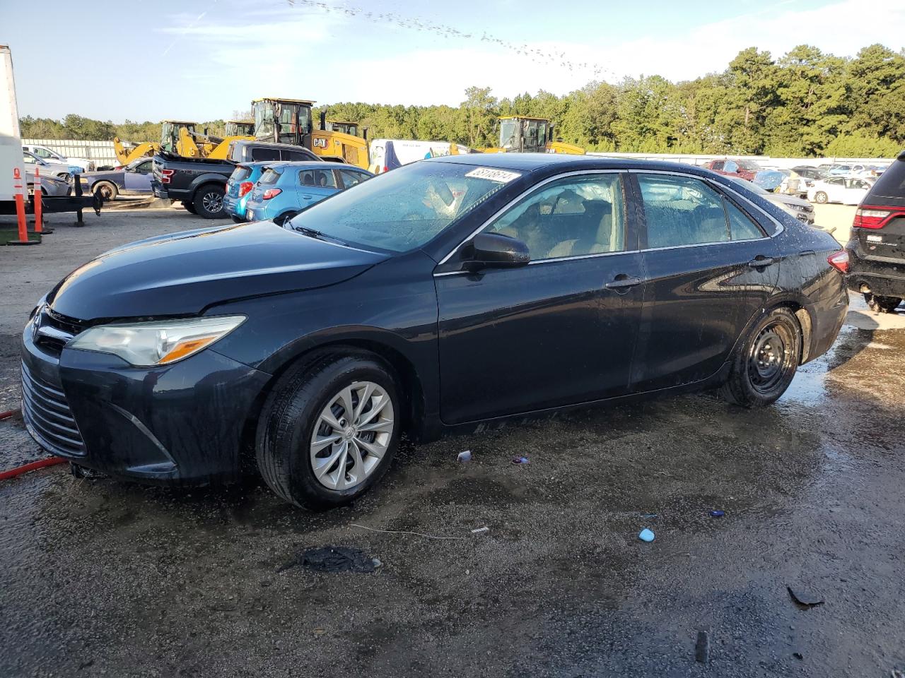 TOYOTA CAMRY LE 2015