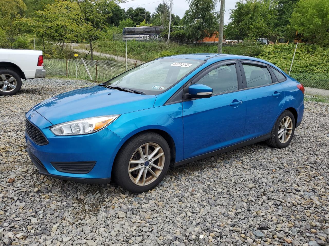 FORD FOCUS SE 2017