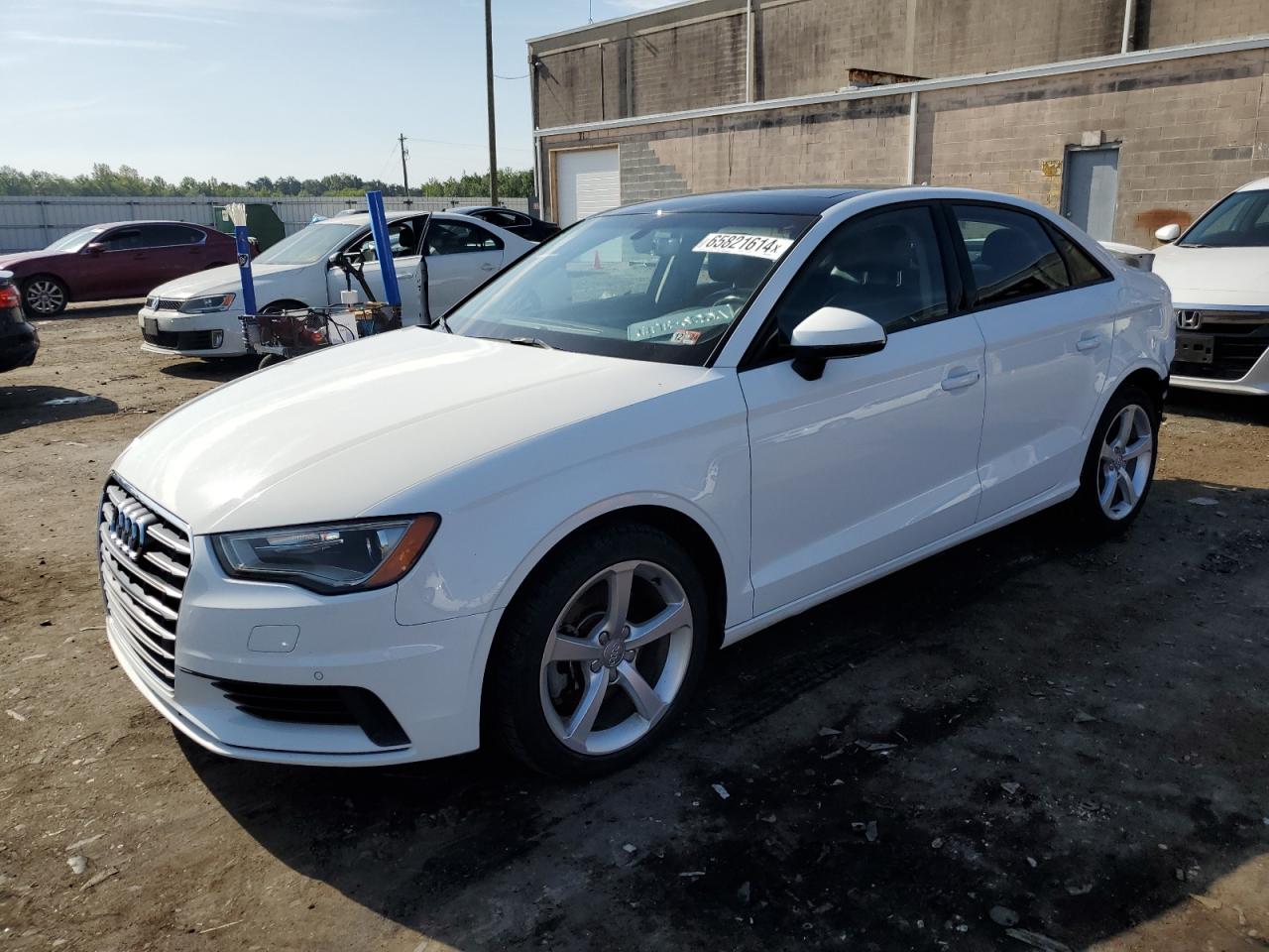 AUDI A3 PREMIUM 2016
